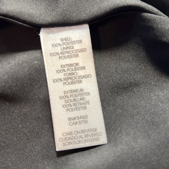 Karl Lagerfeld NWT Size 2 Black White Short Sleeve Ruffle Hem Mini Dress  (0483) - Picture 13 of 14